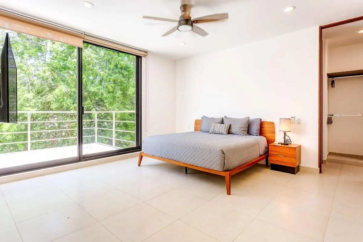 New Palmara Home With Pool And Paddle Court Gated プレヤデルカーメン